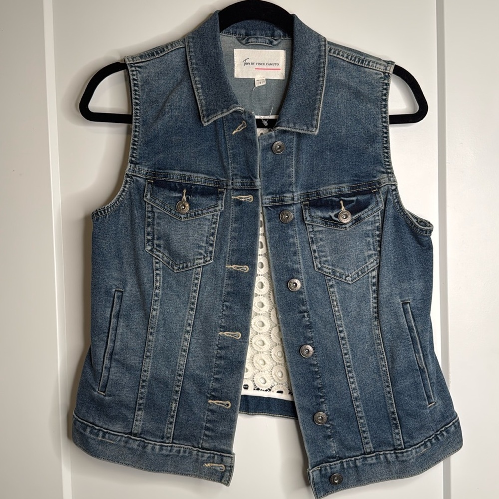 Two by Vince Camuto Denim Best with Knit Back Panel - S